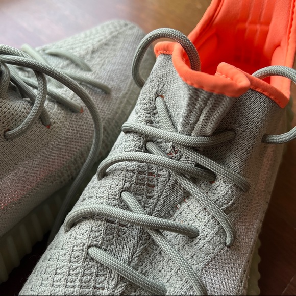 Yeezy Boost 350 V2 Desert Sage - Picture 6 of 7